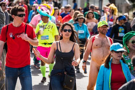 bay to breakers 2023 naked|Nude runners descend on San Franciscos Bay to Breakers